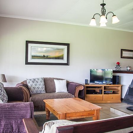 Sangwana 27 Holiday Home Underberg Eksteriør billede